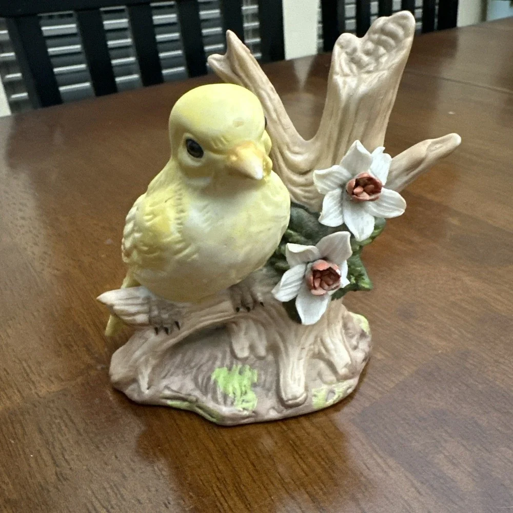 Yellow Bird Canary Finch On Branch W/ Flower Bisque Porcelain Figurine‎ 1980s